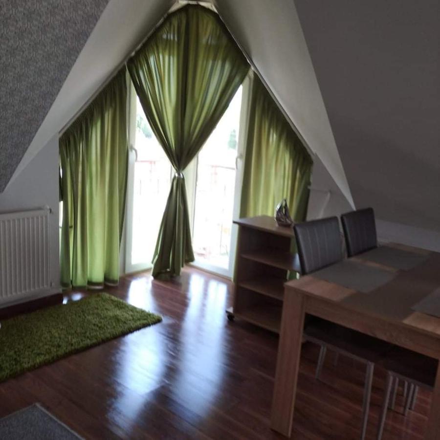 Tahiti Apartman Hajdúszoboszló 外观 照片