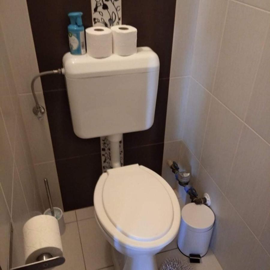 Tahiti Apartman Hajdúszoboszló 外观 照片