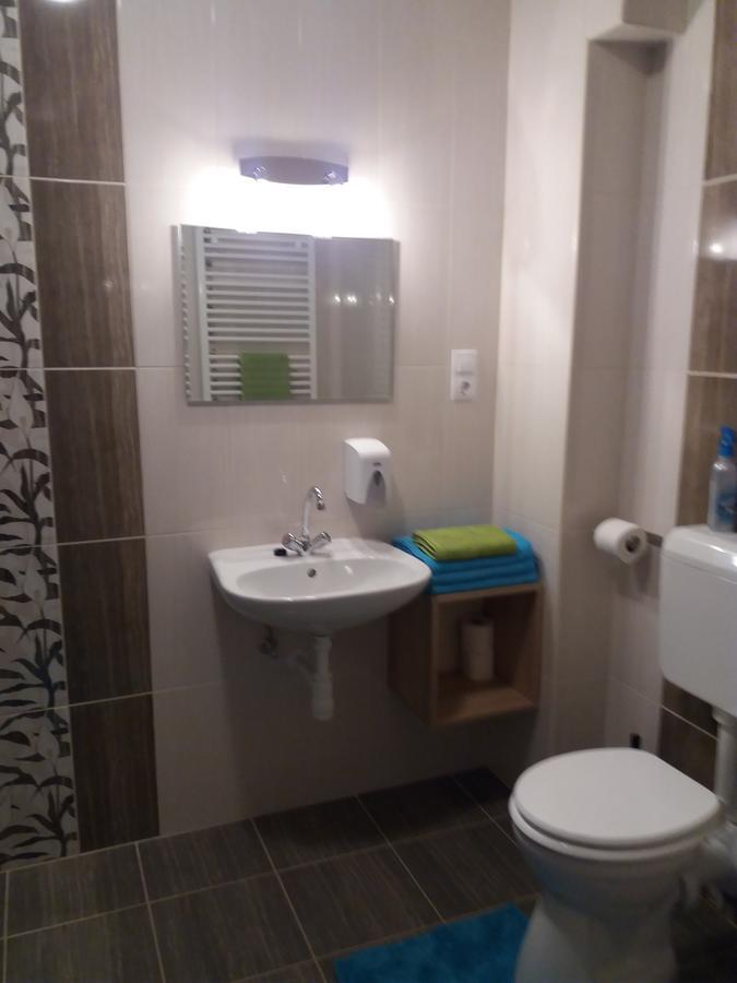 Tahiti Apartman Hajdúszoboszló 外观 照片